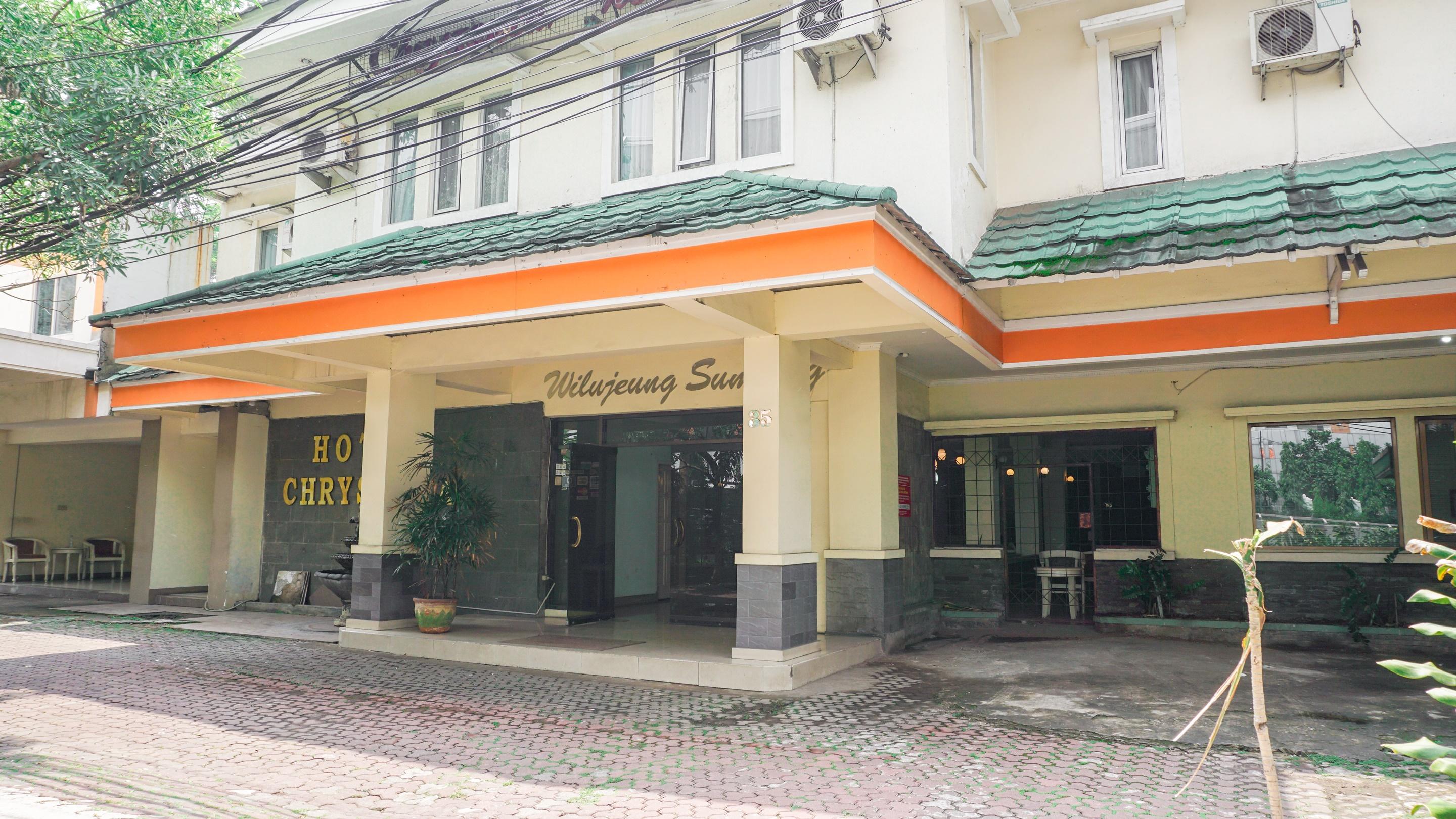 Oyo 2085 Chrysanta Hotel Bandung Exteriör bild