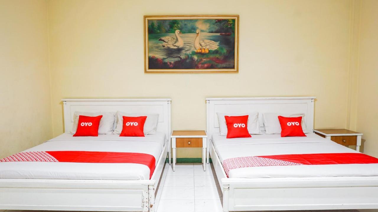 Oyo 2085 Chrysanta Hotel Bandung Exteriör bild