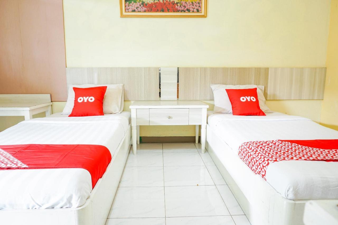 Oyo 2085 Chrysanta Hotel Bandung Exteriör bild